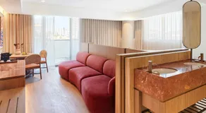 Avani Mooloolaba Beach Hotel - Image 4