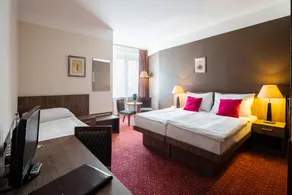 Hotel Harmony - Image 2