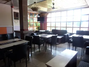 Aneio Hotel - Image 2