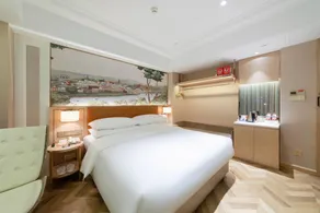 Vienna Hotel Chongqing West Station Square - Image 3
