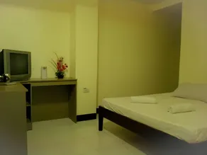 Iloilo Budget Inn - Valeria - Image 4