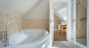 Pretty Maid House B&B - Image 3