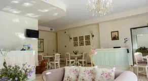 Costa Rampane - Image 4