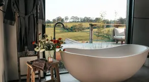 Tawillah Milton Luxury Retreat - Image 2