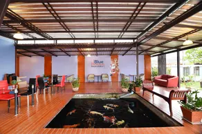Bluehouse Boutique - Image 2