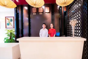 Hanoi Center Silk Charming Hotel & Travel - Image 4