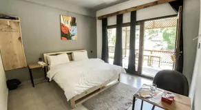 BONO MOTELS - Image 2