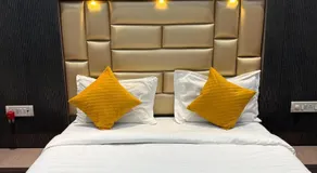 Hotel Sweet Inn - Image 5