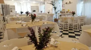 Hotel Petit - Image 5