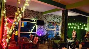Batohi hotel cafe & Restaurant - Image 4