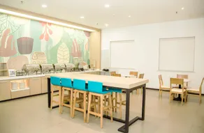 Hanting Hotel Yantai Railway Station - Image 3