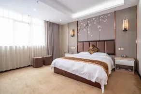 Hexin Hotel - Image 2