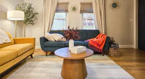 4 BR - King beds - perfect for HPU, Furniture Market, Greensboro, Winston - Image 2