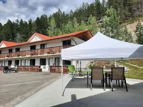 Alpen Motel - Image 2