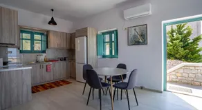 Sugar Stone House - Image 3