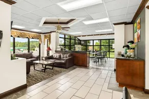 Quality Inn Russellville - Image 3