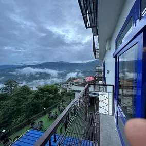 The Di-Lac Retreat - Image 5