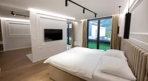 Hotel IN - Image 2