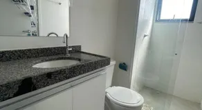 Apto com dois quartos com cama e ar - Image 2