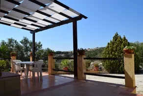 Appartamento Scirocco A Peaceful Retreat with a Beautiful View - Image 3