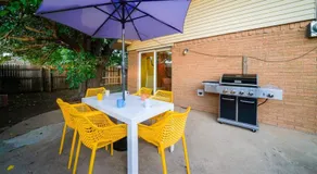 5BD Eclectic Home Lubbock BBQ Downtown 10mins - Image 4