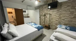Studio House - Image 2