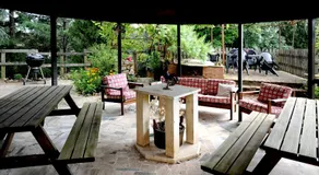 COUNTRY HOUSE - Image 3