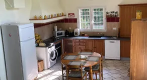 Maison d'hôte en Provence avec petit déjeuner - Image 4