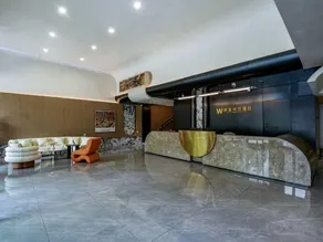 Victoria Hotel - Image 2