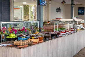 Side Beach Hotel - Image 5