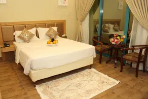 Gulf Terrace Corniche Hotel - Image 3