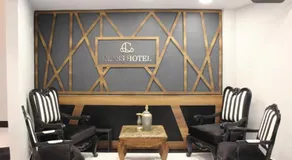 Class Hotel - Image 5