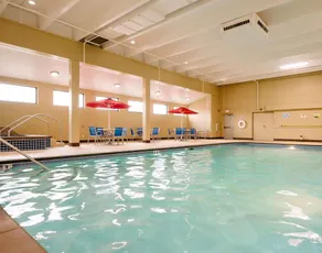 Best Western Plus Capitol Ridge - Image 3