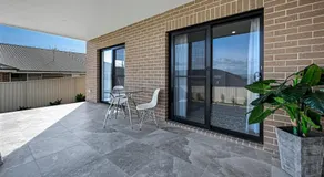 Hillgrove - Sophisticated & Refined Entertainer - Image 4