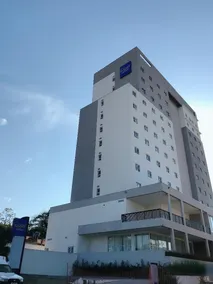 Summit Suites Hotel Pindamonhangaba - Image 2