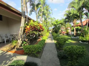 Wailoaloa Beach Resort - Image 2