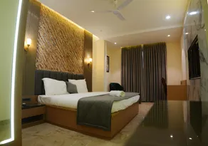 Hotel Naimat - Image 2