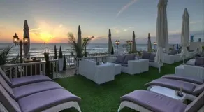Luxury Sea View Apartment - Image 3