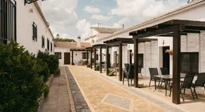 Apartamentos Turísticos La Teja - Image 2