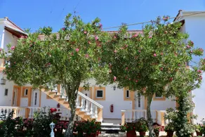 Jimmys Apartments - Image 5