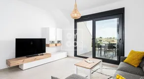 Golf Vista Penthouse, golf views, rooftop dining - by Oyoostays - Image 2