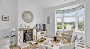 River Retreat - Image 2