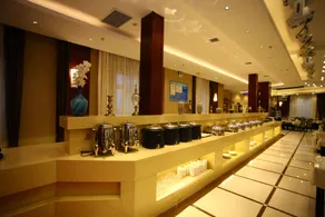 Spring International Hotel - Image 4