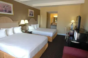 Magnuson Hotel Convention Center - Image 2