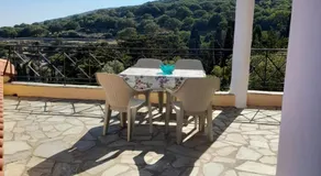 SummerAndros Meliti - Image 4
