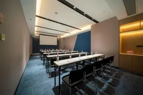 Kyriad Hotel (Chongqing Dadukou Pedestrian Street Xinshancun Light Rail Station) - Image 5