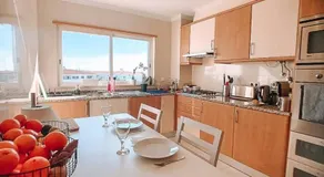 Plant Paradise Apartment - Image 3