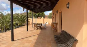“La Cuadra” - Image 3