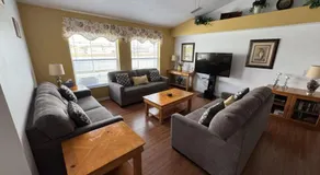 Cullen Villa home - Image 2