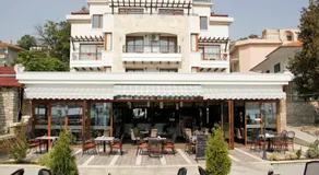 Selena Hotel - Image 2